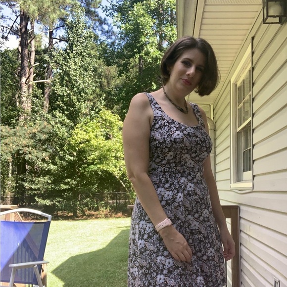 Meet your Posher, Rebecca - Picture 3 of 15